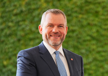 В базу «Миротворца» впервые внесли действующего президента Евросоюза