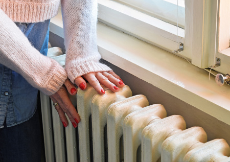 В школах и садах Ангарска пропало отопление из-за аварии на станции