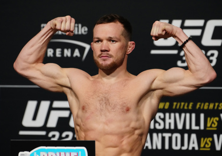 Ян выбил себе титул UFC в поединке с  Двалишвили