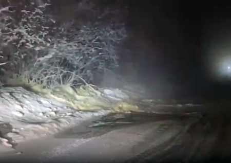 Ключевую трассу в российском регионе перекрыли из-за прорыва воды