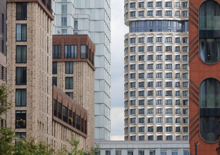 Власти раскрыли, сколько жилья введут в эксплуатацию по итогам года