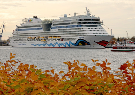 Более 100 пассажиров круизного лайнера AIDAdiva слегли с кишечной инфекцией