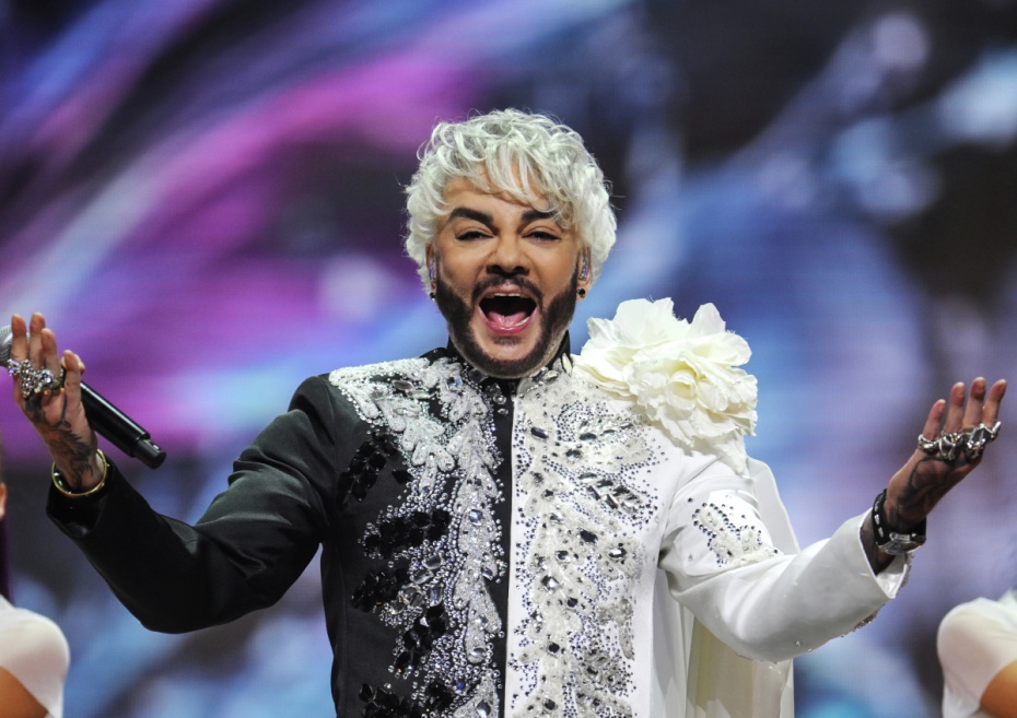 Певец Филипп Киркоров выступает на концерте «Песня года — 2025» в зале спортивного комплекса «Мегаспорт» в Москве