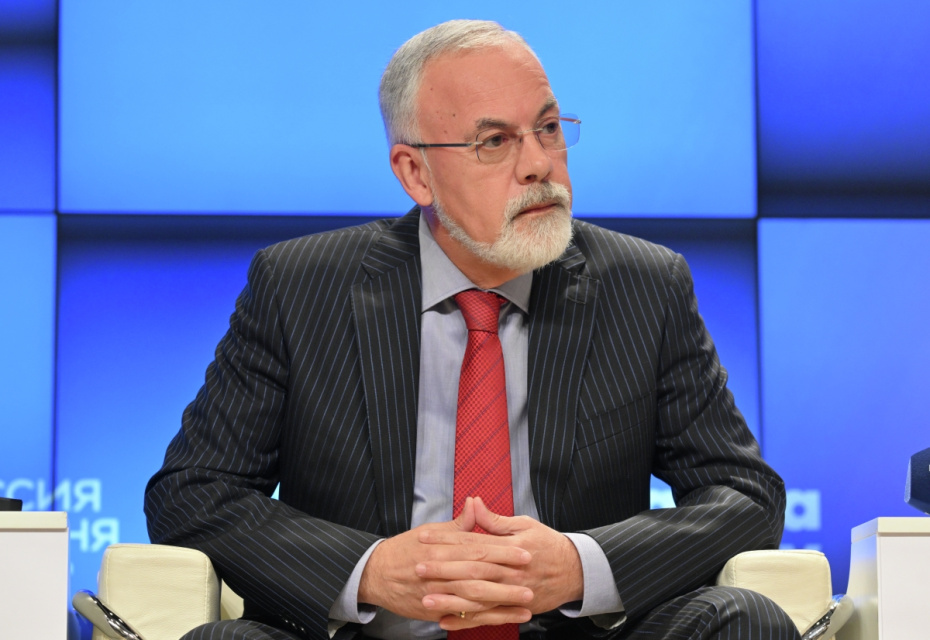 Дмитрий Табачник