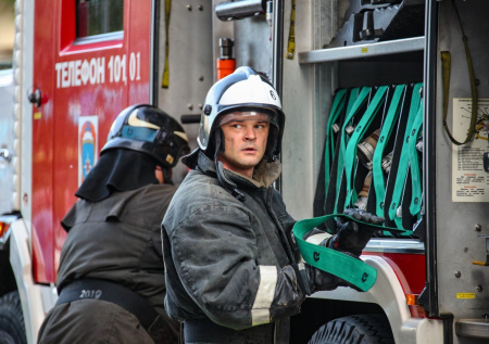 Бурятский школьник спас взрослого соседа от пожара