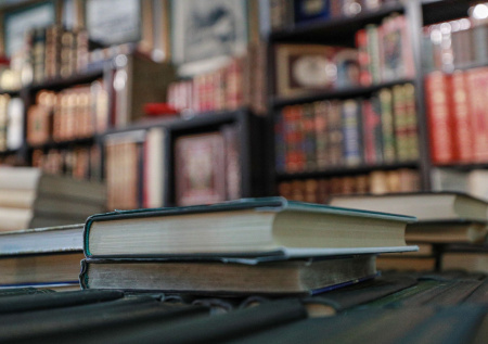 В Мелитополе заявили о поставках националистической литературы из Киева