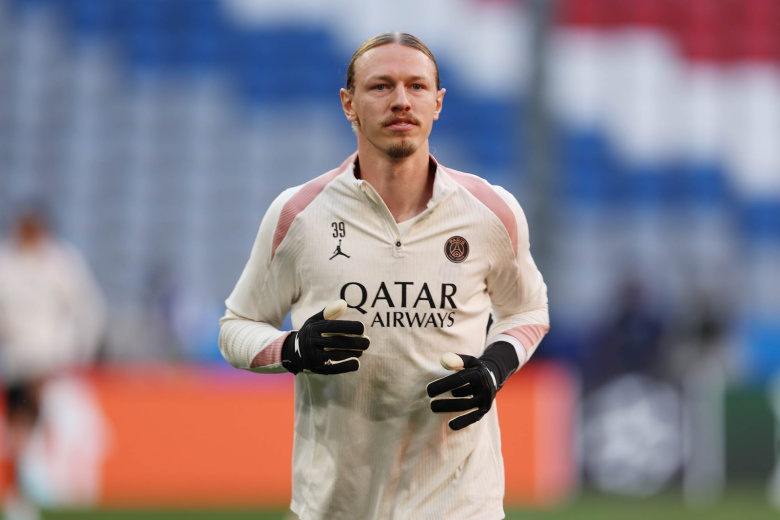 Матвей Сафонов