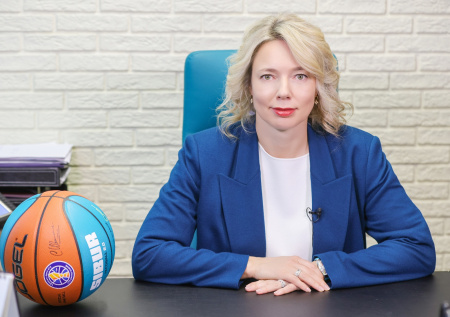 «Любовь с первого взгляда»: Корстин о титулах, муже и россиянах в НБА