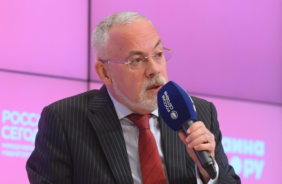 Дмитрий Табачник