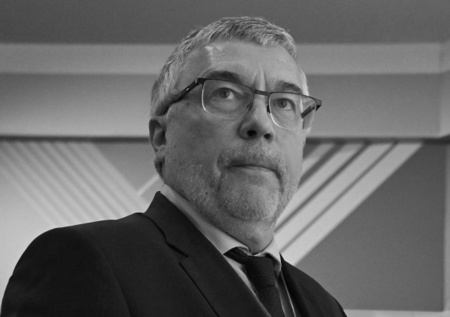 Находившийся под следствием экс-глава самарского минфина скончался