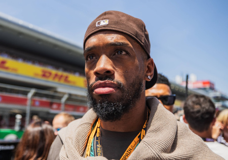 Английского футболиста задержали за драку в баре