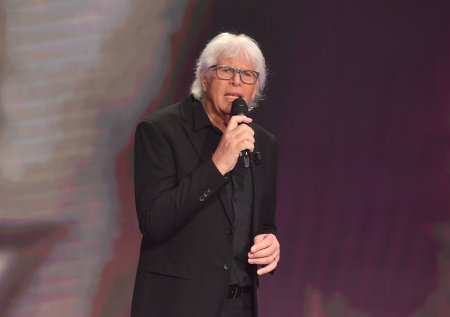 Прославленный композитор скончался от рака в 75 лет