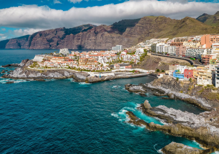 Четыре туриста погибли из-за волны-убийцы на популярном курорте