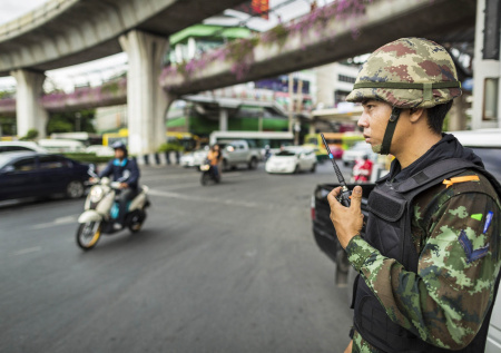 Таиланд и Камбоджа снова воюют: отпуск отменяется? Спросили экспертов
