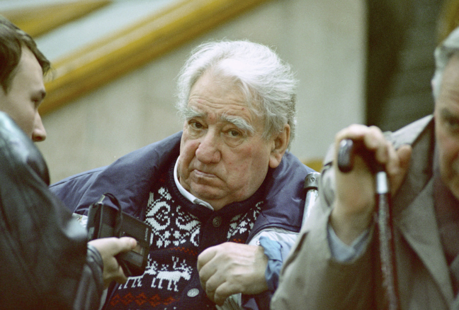 Анатолий Тарасов