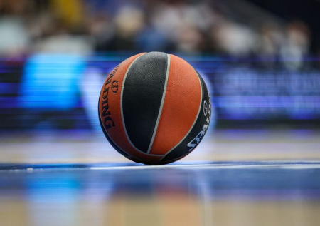 Двум баскетболиста «Десны» запретили играть из-за ставок на матчи