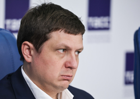 Работодателям напомнили о штрафах за превышение лимита переработок