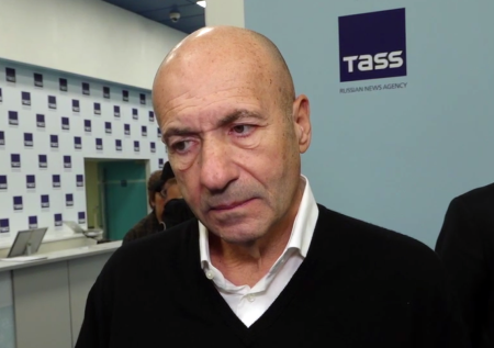 «Вижу свечение»: Крутой раскрыл, с какими звездами «попал в десятку»