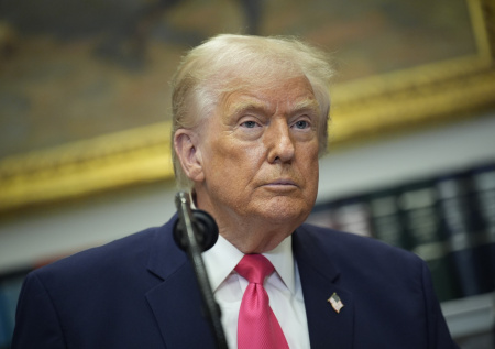 Раскрыто, отменят ли оппоненты Трампа его план вывести войска из Европы