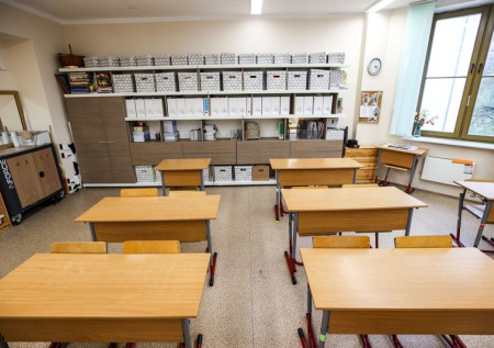 В Петербурге закрыли сотни классов и групп детсадов из-за гриппа и ОРВИ