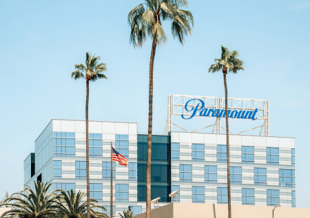 Paramount хочет купить Warner Bros. при поддержке Трампа