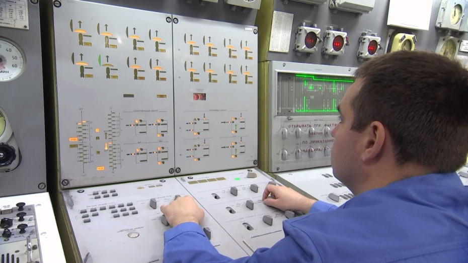 Работа расчета Ракетных войск стратегического назначения РФ на атомной подводной лодке