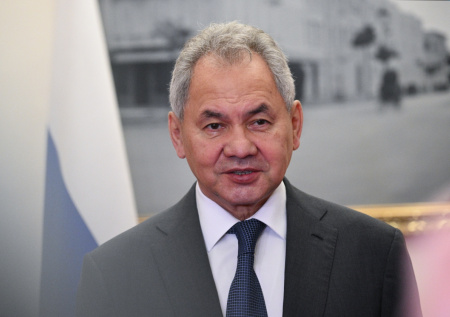 Шойгу почтил память советских военных инструкторов во Вьетнаме