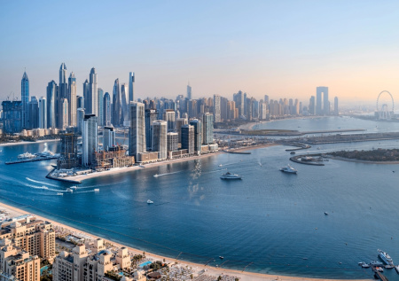 Пляжи, блеск и буря эмоций: что нужно знать для идеальной поездки в ОАЭ