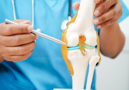 Невролог предупредила, какие травмы могут маскироваться под ушибами