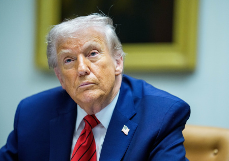 Европейцы сочли Трампа значимее Мерца, Макрона и Стармера