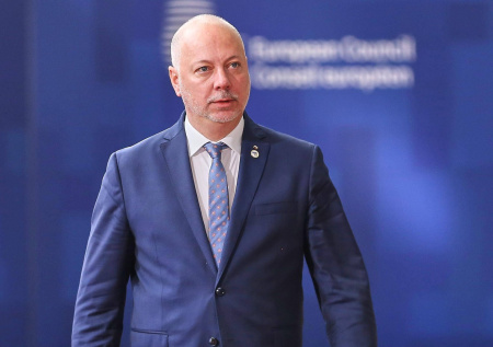 Правительство одной из стран Европы ушло в отставку