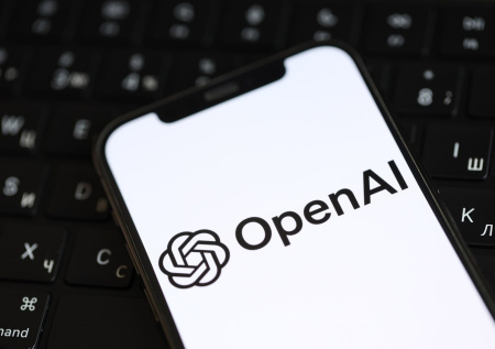 Внуки убитой своим сыном женщины подали иск против OpenAI
