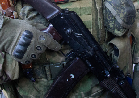 «Нес всякую ахинею»: стрелок с позывным Волк рассказал о «добыче» ВС России