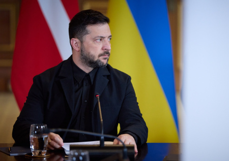 Идею выборов на Украине связали с внешним давлением на Зеленского