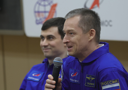 «Веки поднимите»: космонавты рассказали, что чувствуют после приземления