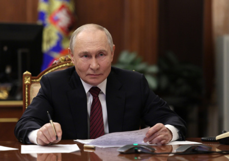 «Сказал и сделал»: Путин обратился к военному после освобождения Северска