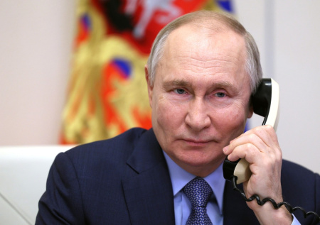 В Кремле анонсировали международный телефонный разговор с Путиным