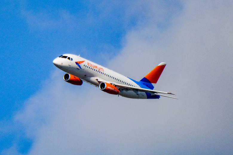 Самолет авиакомпании «Азимут»