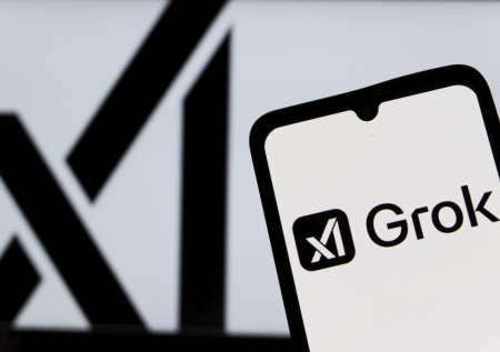 Школьники начнут пользоваться чат-ботом Маска