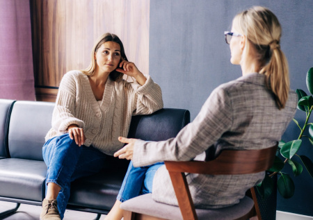 Психолог назвала неочевидный способ борьбы с предновогодним стрессом