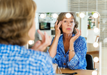 Как стареть красиво: принять возраст, не молодиться и выглядеть стильно