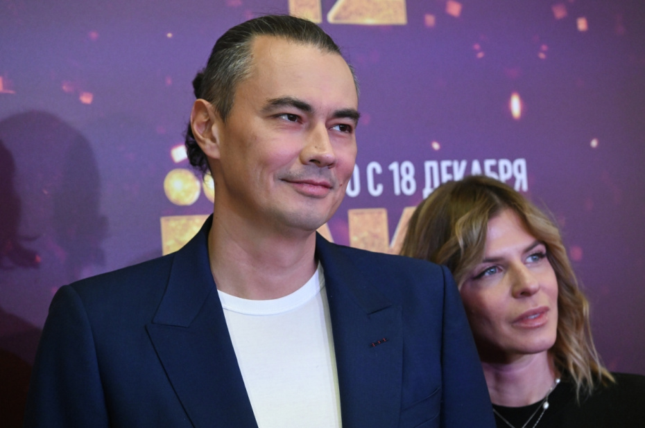 Режиссеры, продюсеры супруги Жора Крыжовников и Ольга Долматовская на премьере фильма «Елки-12» в Москве