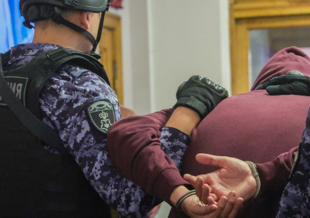 Поведение при задержании: ликбез для несовершеннолетних и взрослых