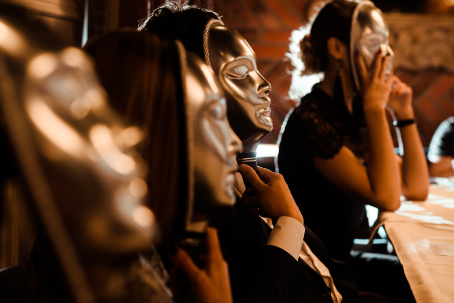 Игры на логику и общение: «Мафия», «Крокодил»