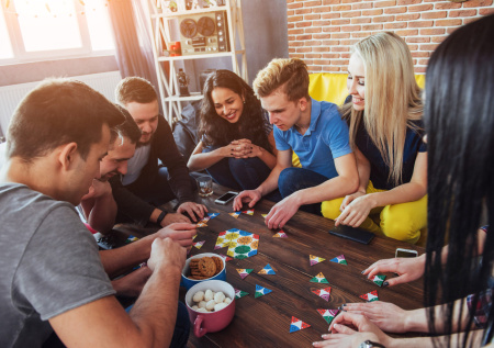 Классика жанра: лучшие настольные игры для взрослых