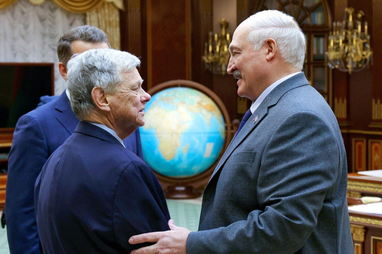 Александр Лукашенко и Джон Коул