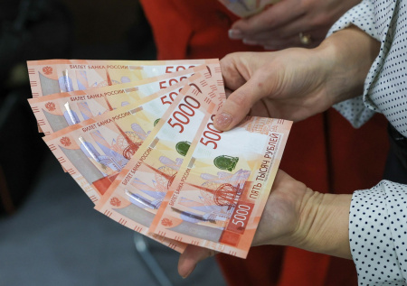 Назван максимальный размер больничного для родителей в 2026 году