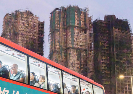 В Китае подсчитали ущерб от страшного пожара в Гонконге