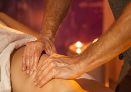 Серийный массажист-насильник заманивал жертв купонами на скидку