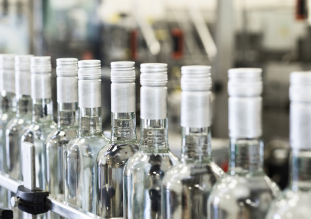 Россияне стали меньше интересоваться водкой